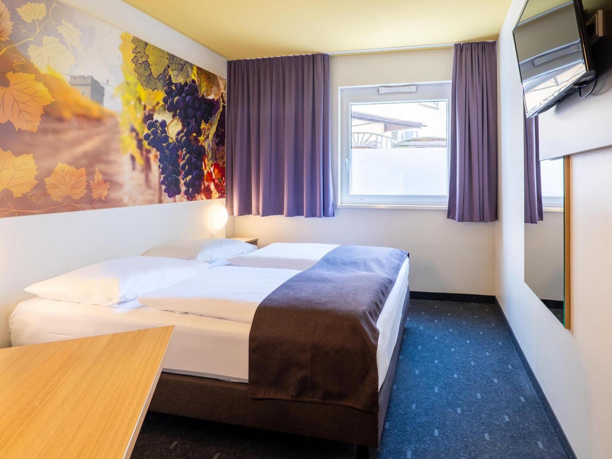 B&B Hotel Хайлброн Екстериор снимка